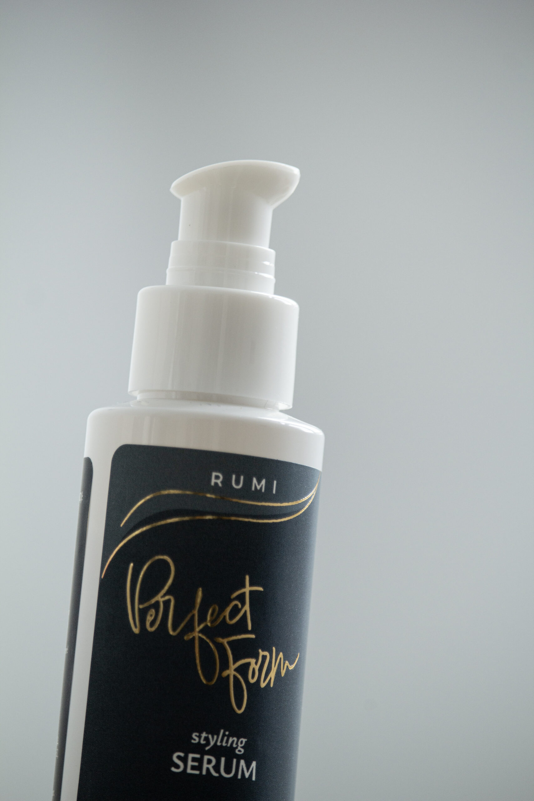 Perfect Form Styling Serum - Step 4 - Image 4